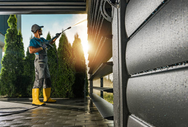 Why Choose Our Certified Pressure Washing Experts for Your Project Needs in Clarendon, AR?